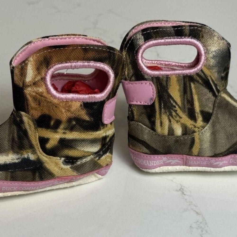 Duck Commander Girls Camo w/Pink Boots Shoes Sz 2 Duck Dynasty Infant - Picture 2 of 6